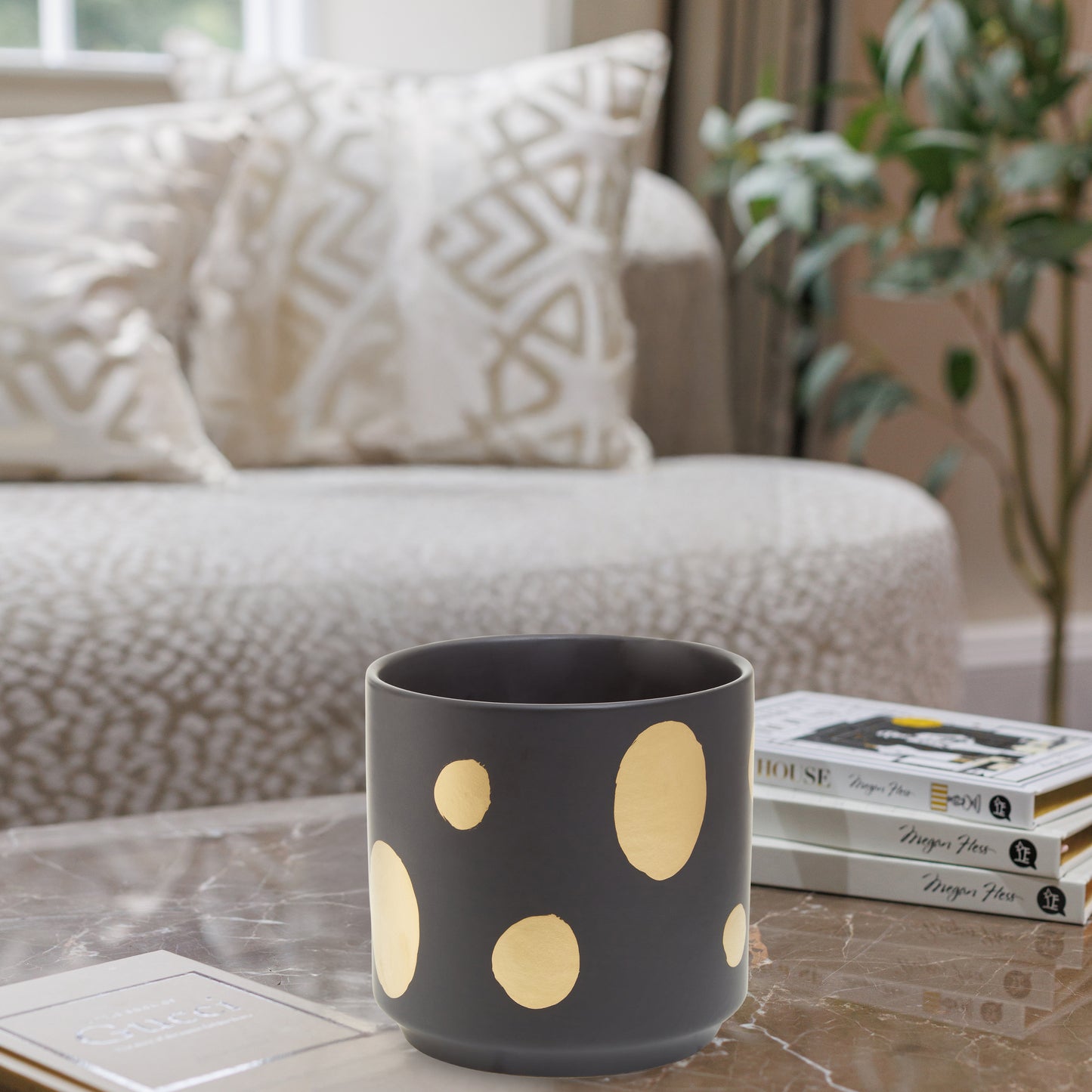Yuri Ceramic Planter