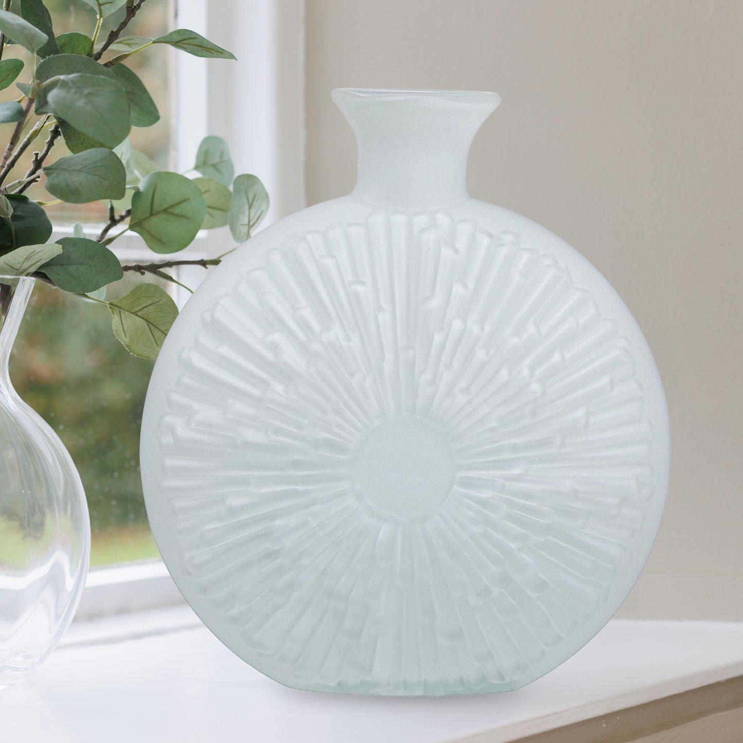 Hadia Matte White Glass Vase