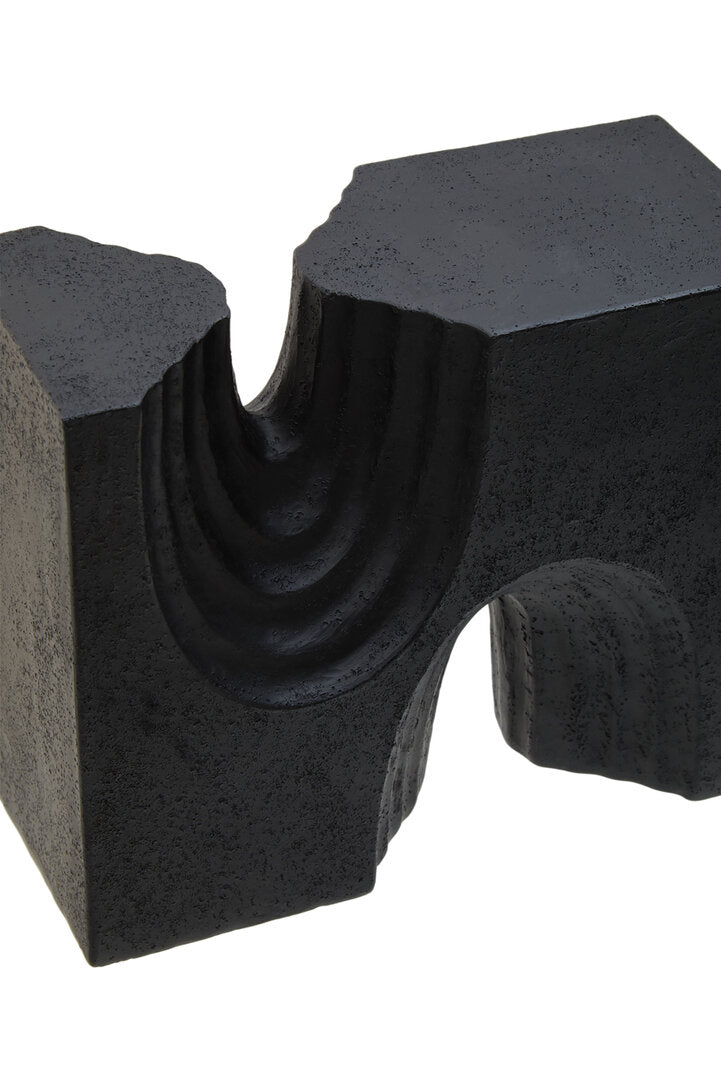 Broc Set Of Two Black Sculptures - Macro 