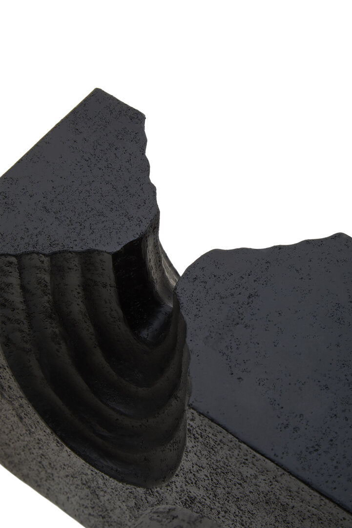 Broc Set Of Two Black Sculptures - Macro 