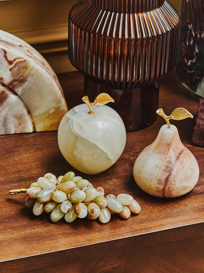 Oleena Onyx Decorative Pear - Lifestyle