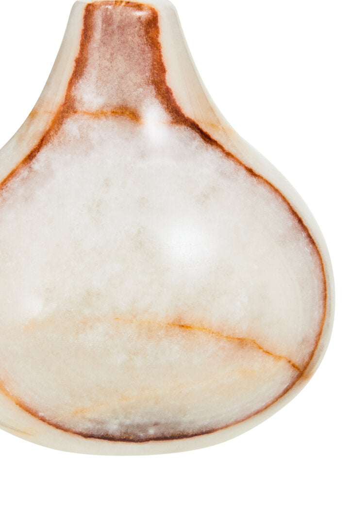 Oleena Onyx Decorative Pear - Macro