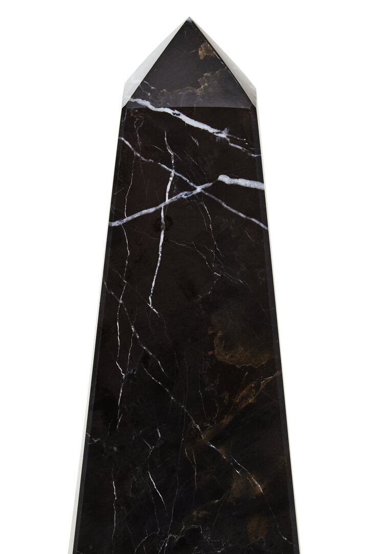 Salmo Small Black Marble Obelisk - Macro