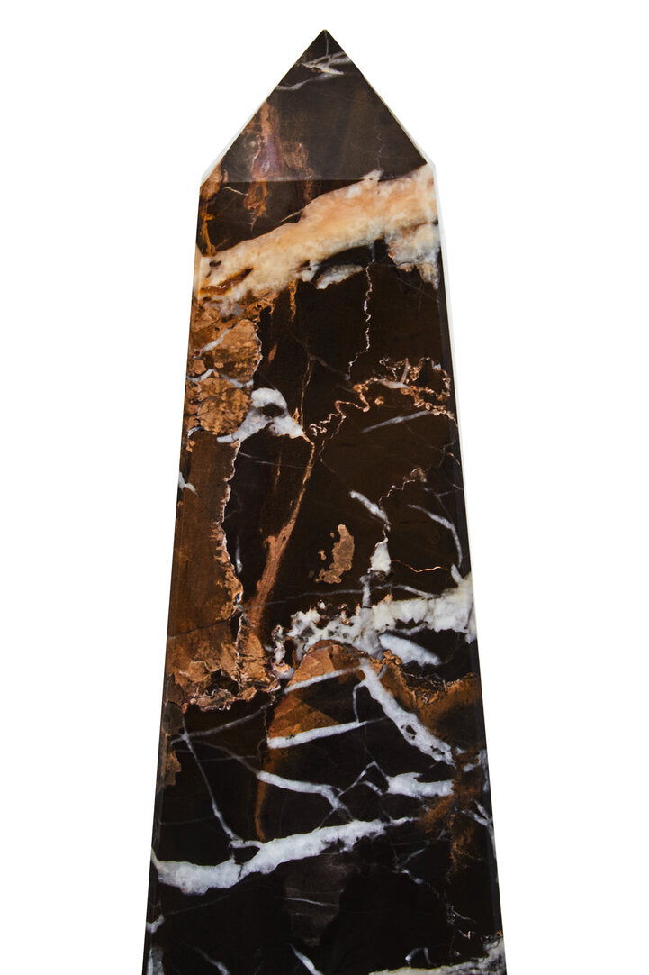 Salmo Large Black Marble Obelisk - Macro