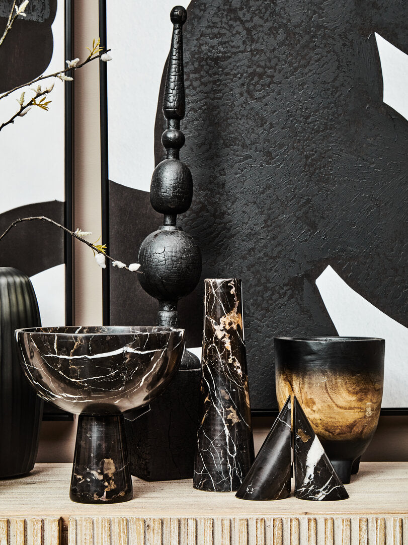 Salmo Large Black Marble Pedestal Bowl - Lifestyle
