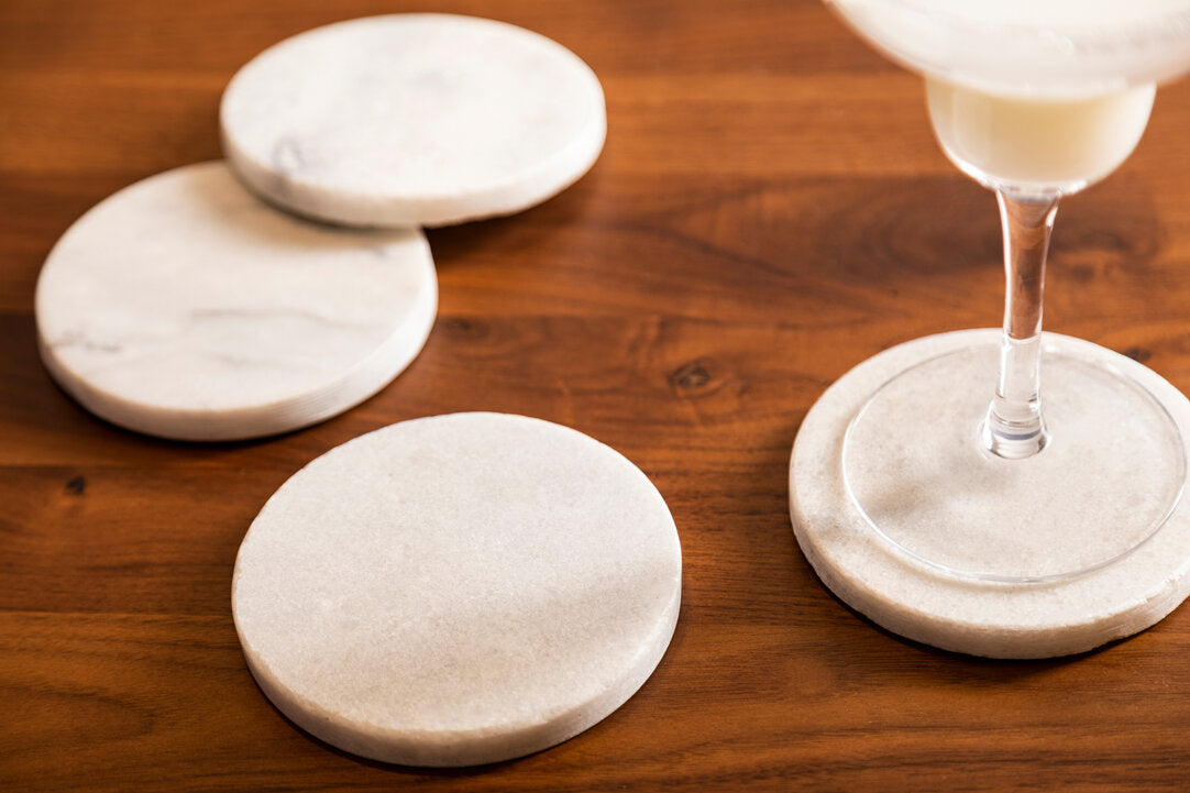 Kindia Set of 4 White Marble Round Coasters - Lifestyle