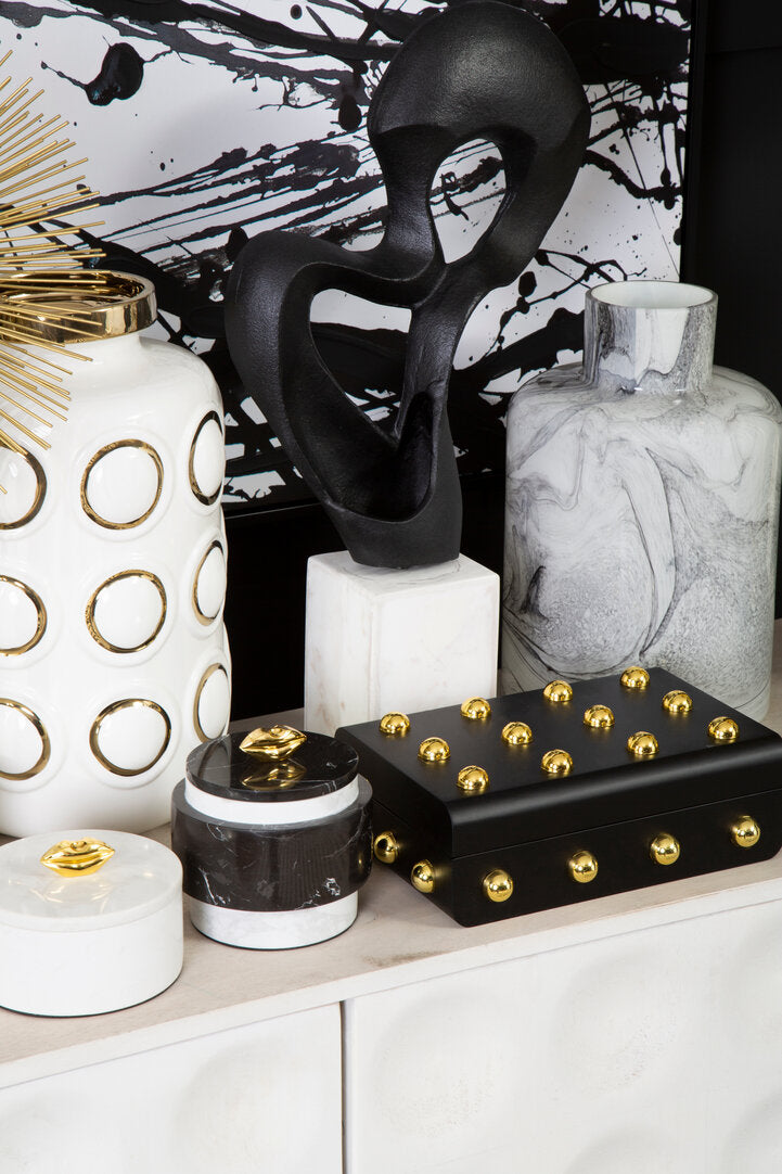 Mirano Black Finish Knot Sculpture - Lifestyle