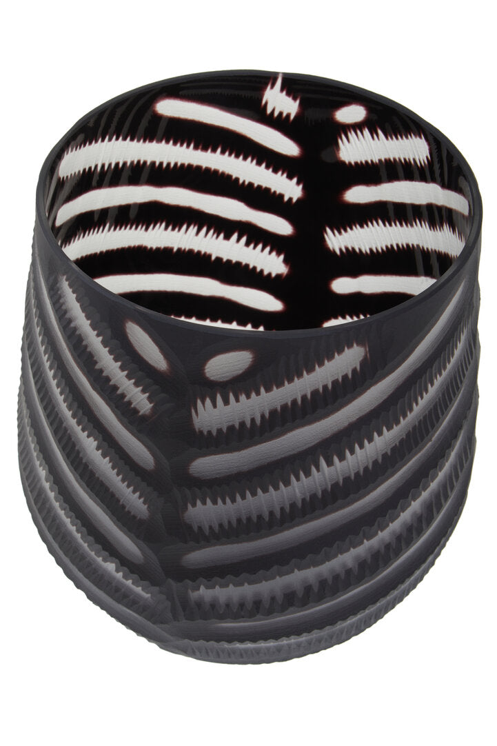 Hessa Small Chevron Cut Vase - Macro