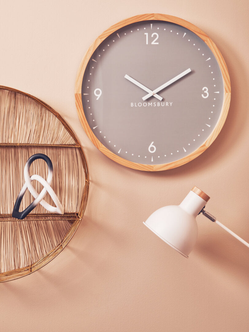 Broc Ombre Black and White Knot Sculpture -  Lifestyle