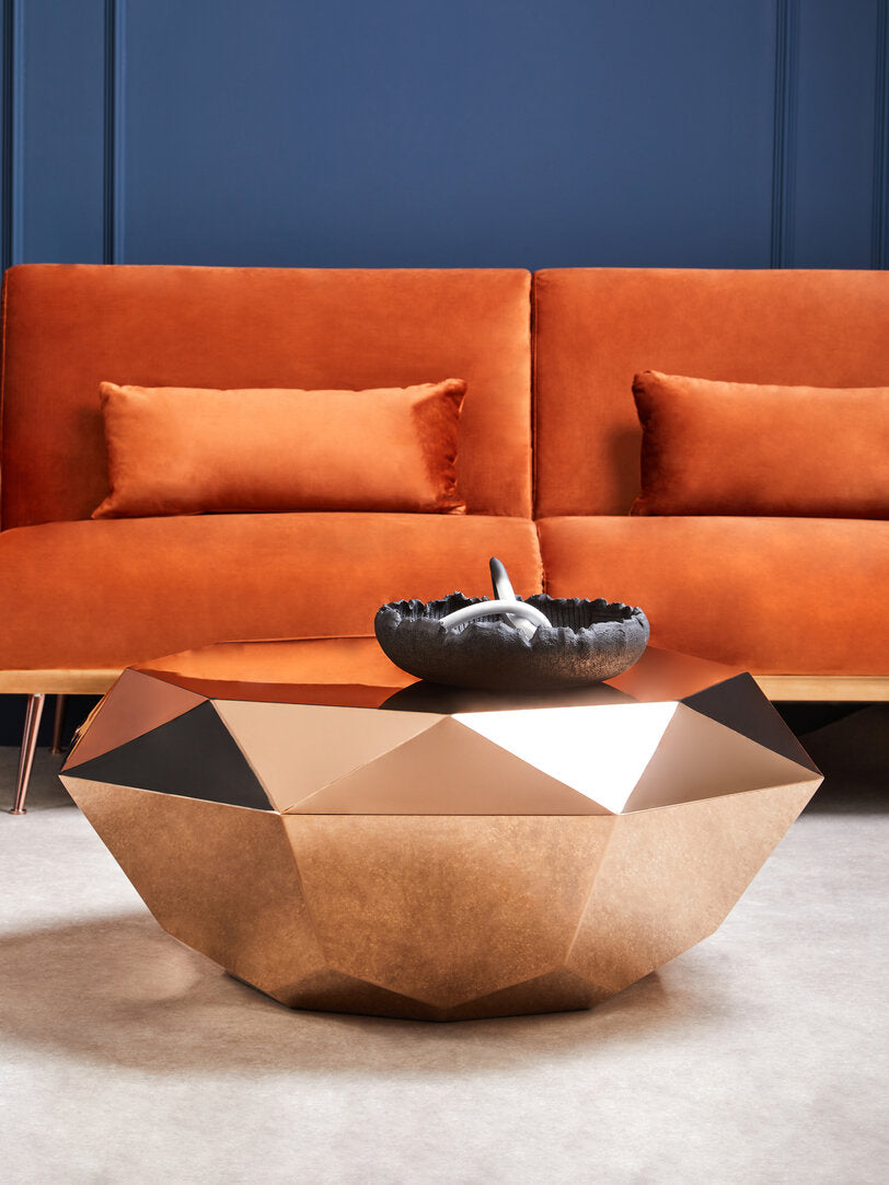 Broc Ombre Black and White Knot Sculpture -  Lifestyle