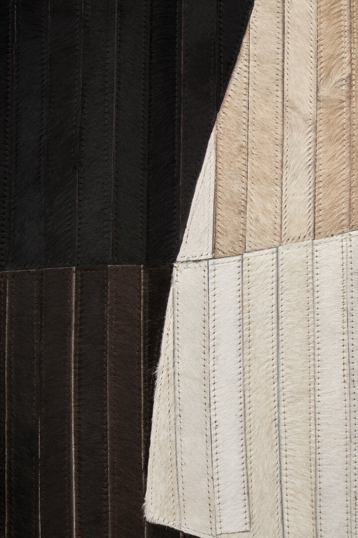 Bosie Safira Large Abstract Hair On Leather Rug - Macro