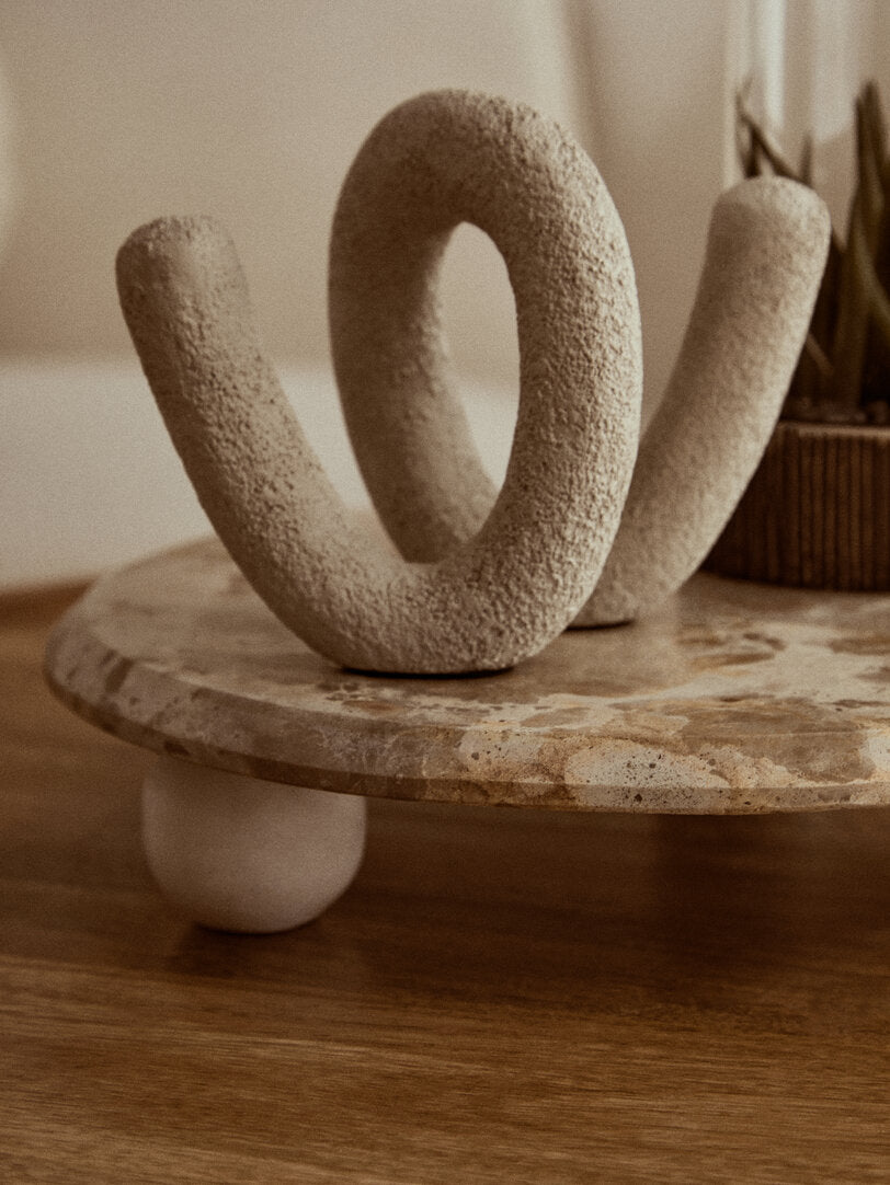 Dunas Small Textured White Loop Sculpture - Lifestyle