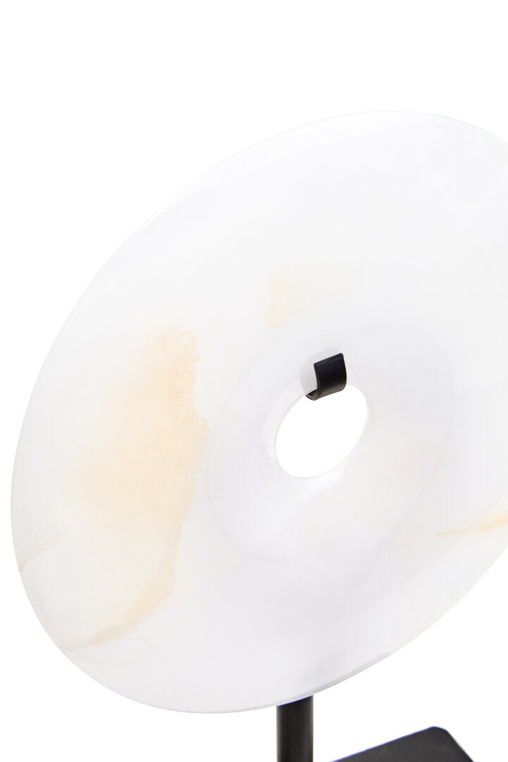 Oleena Extra Small Round Dia 15cm Onyx Disc Sculpture - Macro