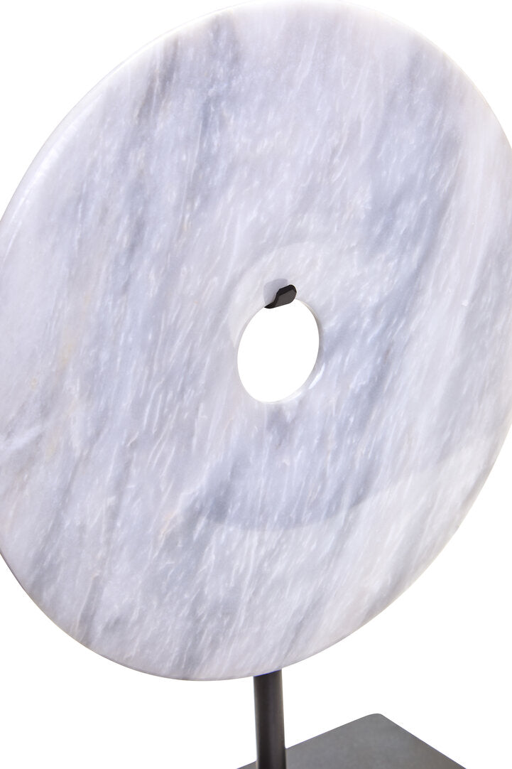 Zoro Small Round Dia 20cm White Marble Disc Sculpture - Macro