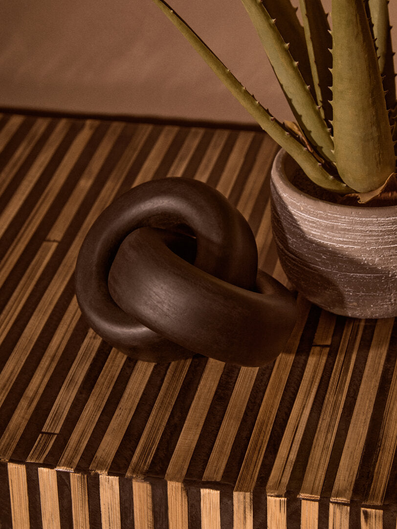 Cato Black Wood Large Knot Decor - Lifestyle