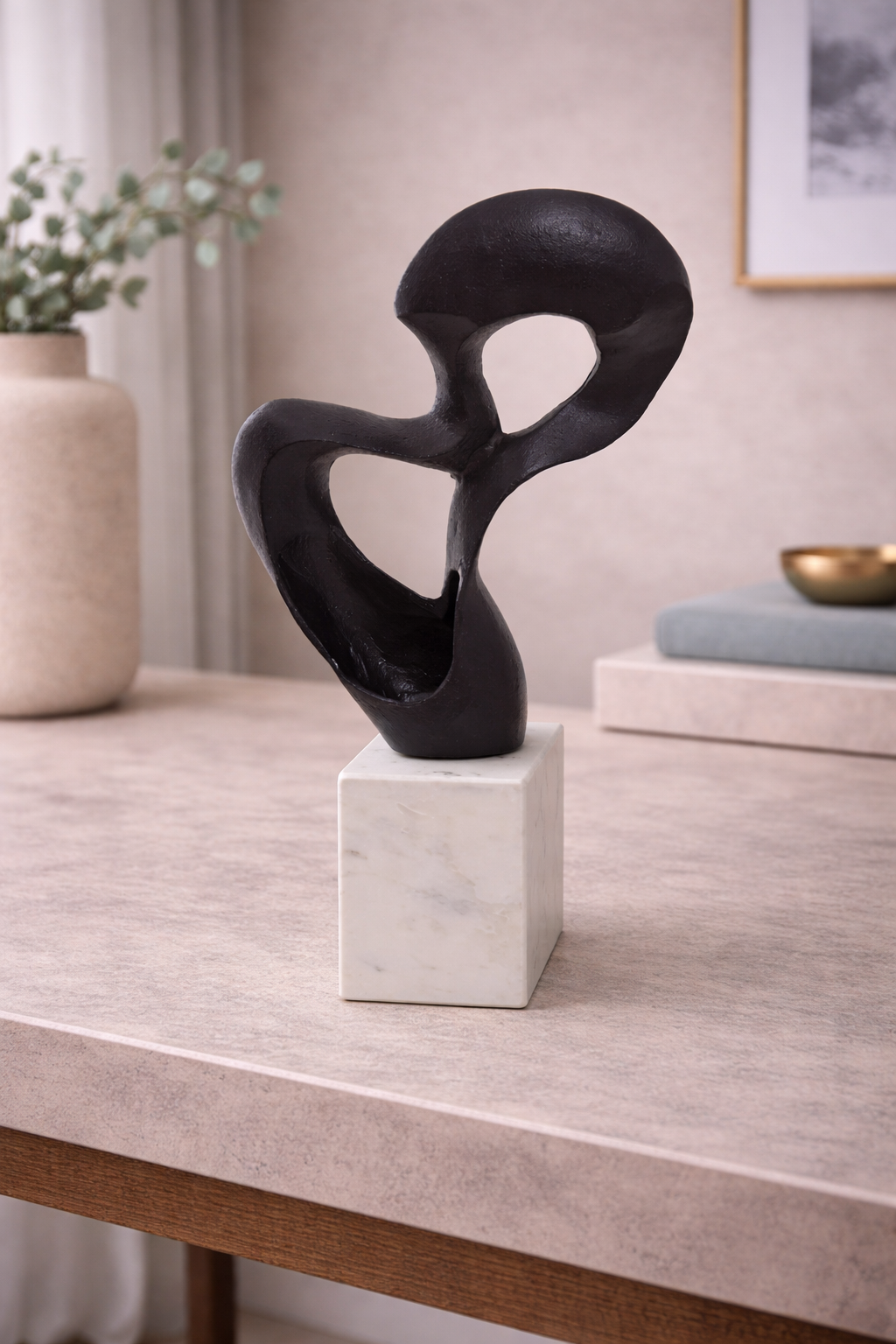 Mirano Black Finish Knot Sculpture