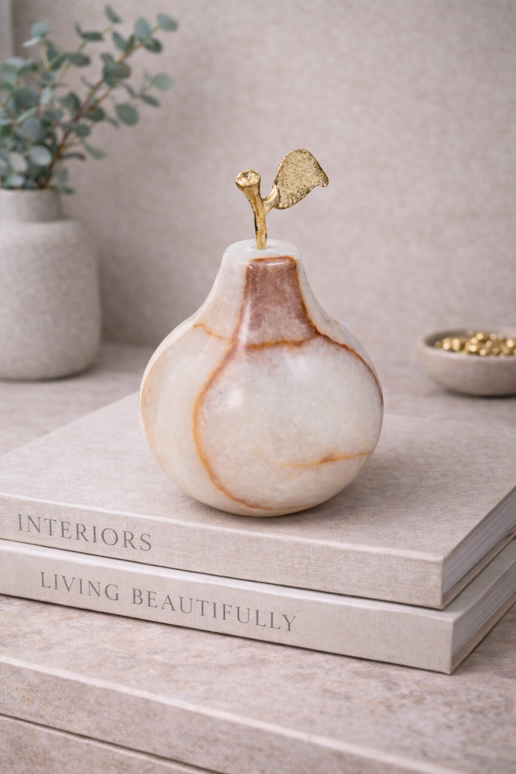 Oleena Onyx Decorative Pear