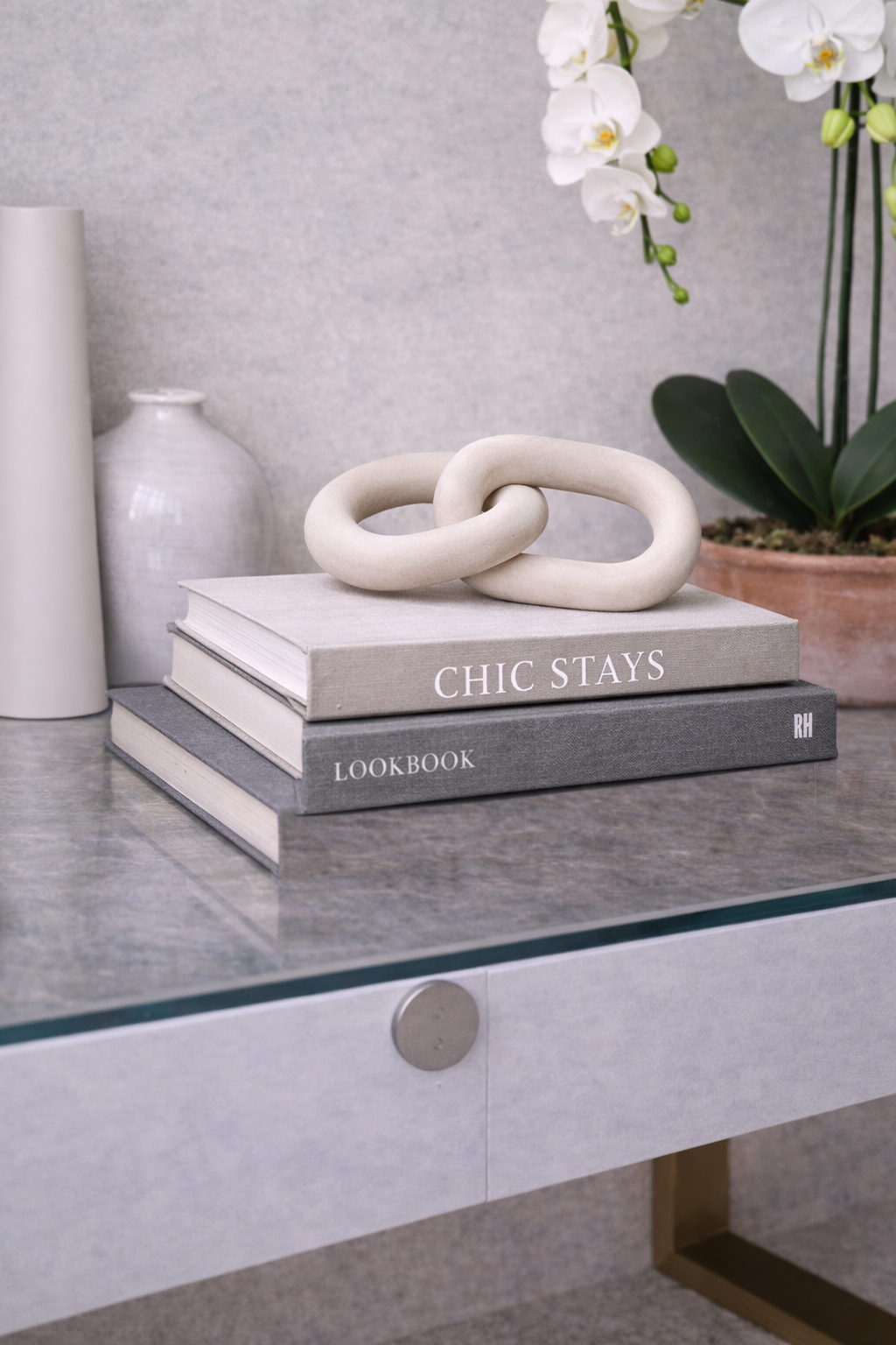 Cato White Wood 2 Link Chain Decor