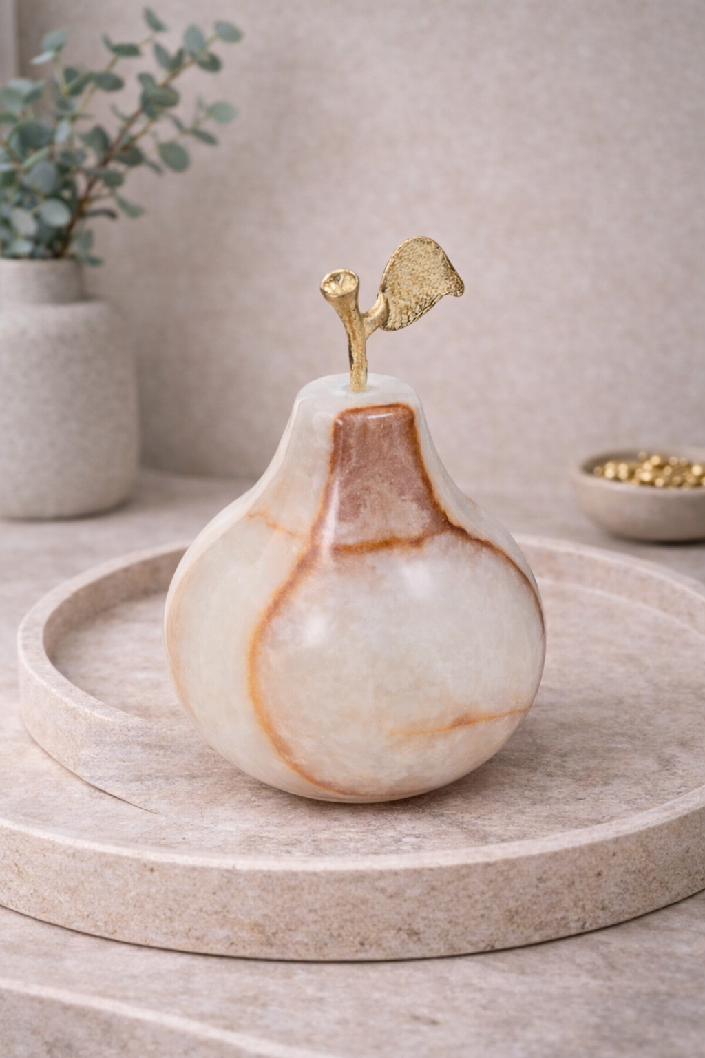 Oleena Onyx Decorative Pear