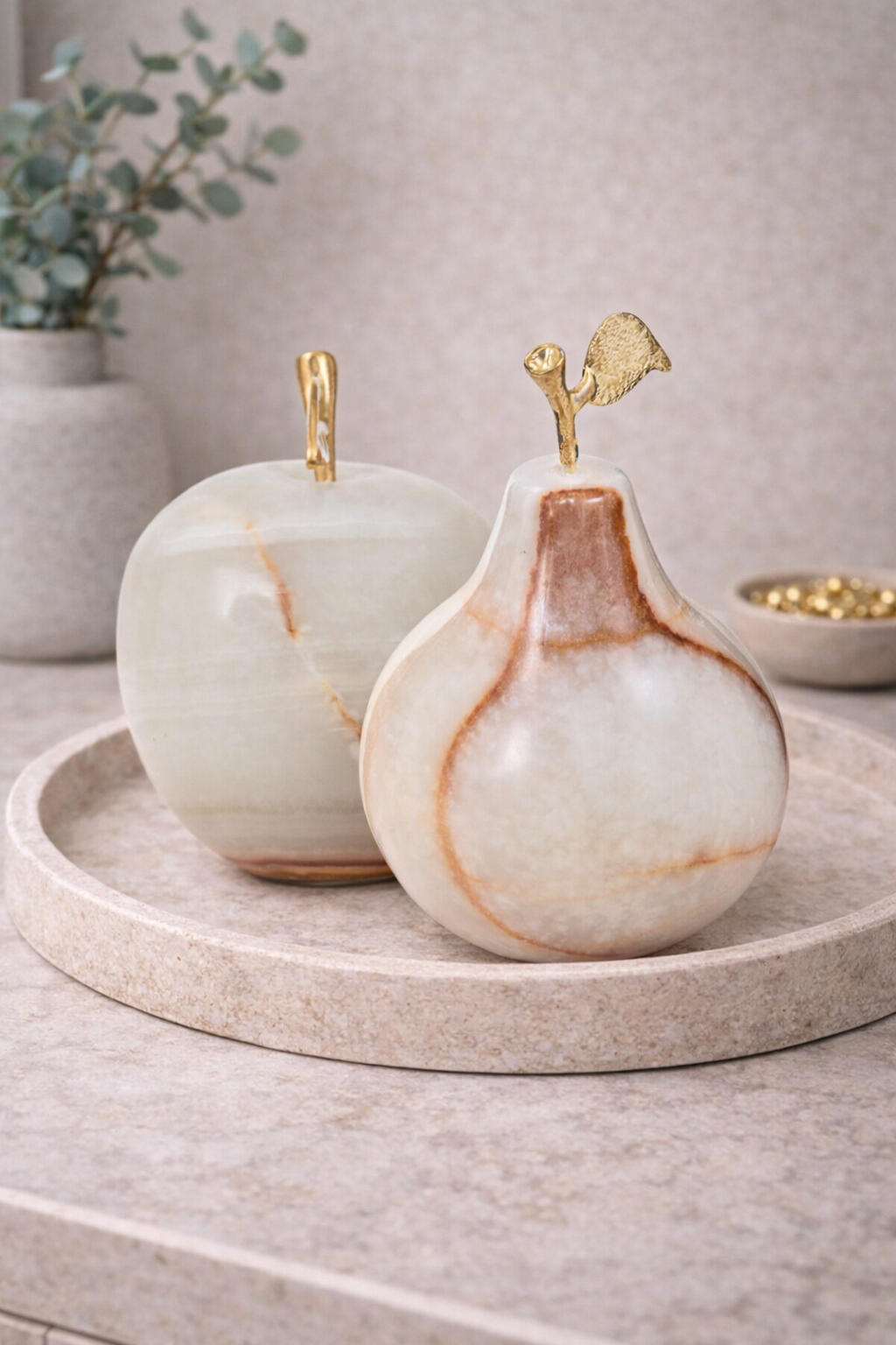 Oleena Onyx Decorative Apple