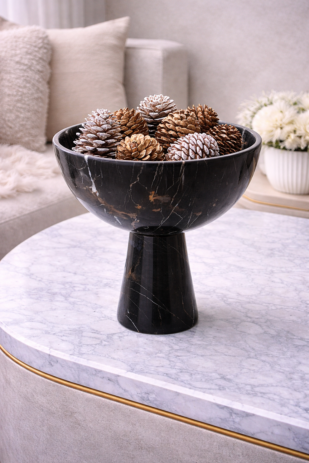 Salmo Large Black Marble Pedestal Bowl