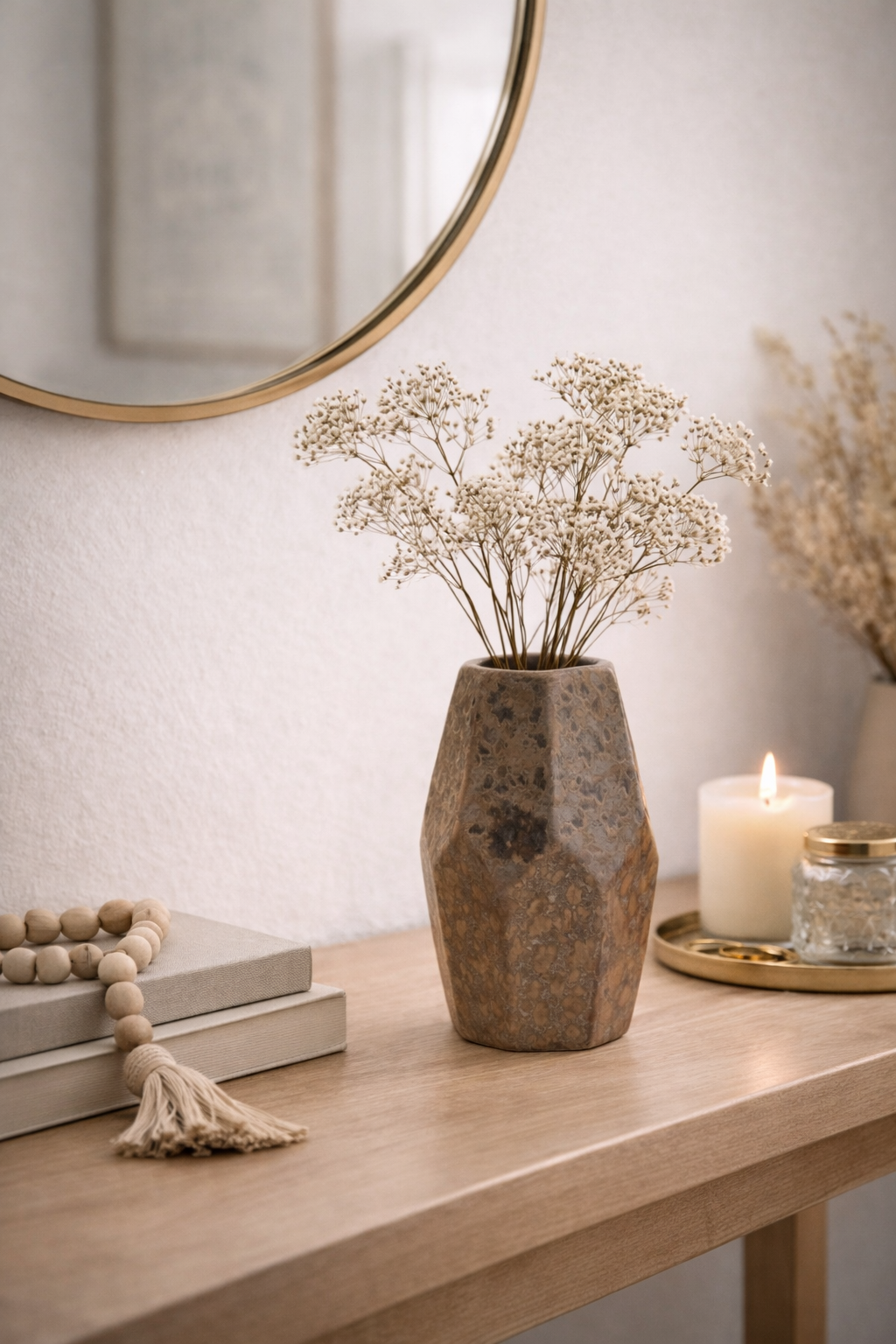 Salvo Small Ceramic Vase